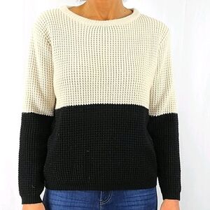 Poppy Lux Waffle Knit long sleeve sweater size 6 Colorblock Black Creme